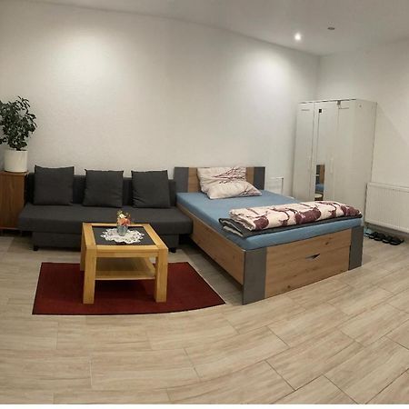 Studio Apartment Zentrum Ruesselsheim Ngoại thất bức ảnh