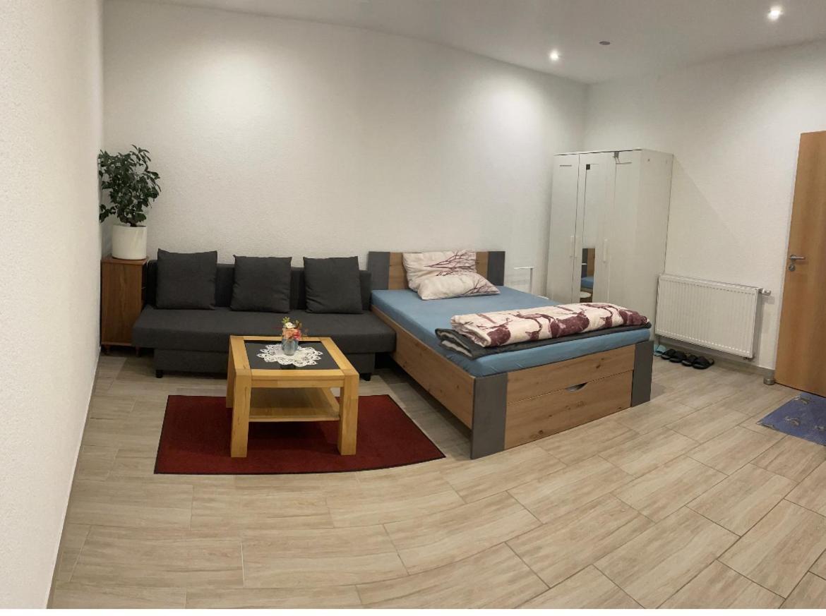 Studio Apartment Zentrum Ruesselsheim Ngoại thất bức ảnh